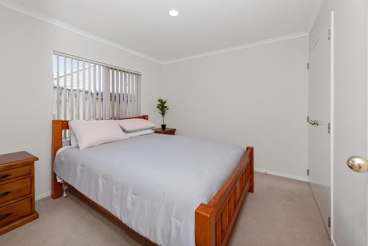 Mount Holidaze - Mt Maunganui Holiday Home Тауранга Екстериор снимка
